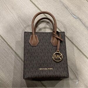 Michael Kors Mercer Women's Crossbody, Extra Small - Brown MK (35T1GM9C0I)